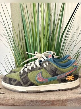 Nike Dunk Low Siempre Familia Sneakers